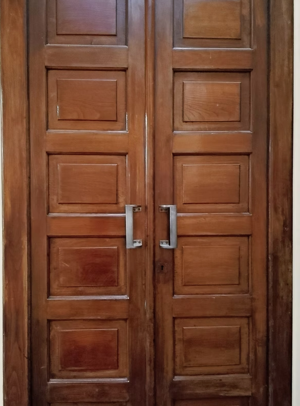 Porta a due ante