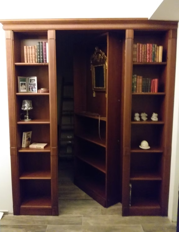 Libreria ad angolo